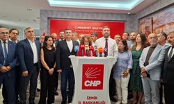 CHP İzmir’de 30 ilçe başkanı bir araya geldi: Ortak bildiri yayımlandı