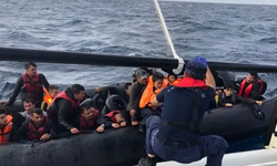 İzmir açıklarında 4'ü çocuk 73 düzensiz göçmen yakalandı