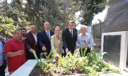 Gültepe’nin efsane Başkanı Aydın Erten, ölümünün 26. yılında kabri başında anıldı