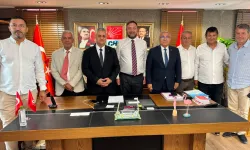 Gümrükçü’den yeni İlçe Başkanlarına birlik mesajı: Büyük bir aileyiz