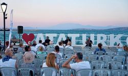 Çeşme’de yenilenen Çiftlikköy Sahili’nde ilk etkinlik: Gün Batımı Konserleri başlıyor