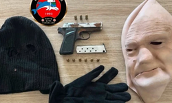 İzmir’de operasyonlar hız kesmedi: Aranan 60 şüpheli yakalandı