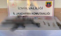 İzmir'de ruhsatsız silah baskını: Çok sayıda silah ve mühimmat ele geçirildi
