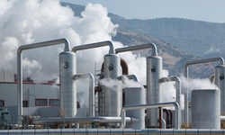 Yapay zekanın enerji açlığı jeotermal yatırımlarını hızlandırıyor