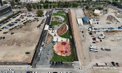 Konak’a 6 bin metrekarelik yeni nefes alanı: Yenişehir Parkı hizmete girdi