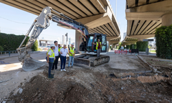 Alsancak’ta altyapı mesaisi hızlandı: Liman Caddesi yeniden trafiğe açılacak