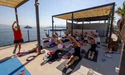 İzmir’de açık havada spor keyfi: Marina’da dersler sürüyor