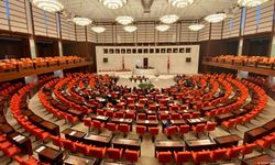İzmir milletvekillerinin ‘Çerçeve Yasa’ kararındaki oy dağılımı belli oldu