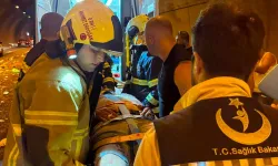 Orhangazi Tüneli'nde feci kaza! TIR'ın kabini yerinden koptu