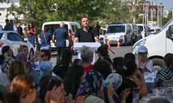 Bornova’da Kent Bostanı bereketi: Üretici kadınlar menemen şenliğinde buluştu