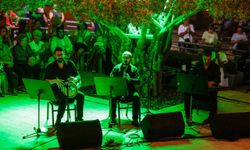 İzmir’de “Zeytin Altı”nda musiki gecesi