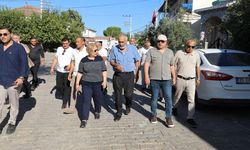 Menderes’te Başkan Vekili Şen’den hafta sonu mesaisi: Mahalleleri gezdi, talepleri dinledi