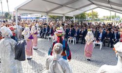 İzmir’de esnafın bayramı 39. kez coşkuyla kutlandı