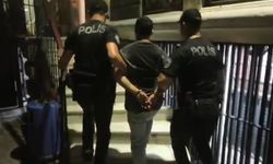 İzmir’de Yunus polislerinden operasyon! 19 yıl 7 ay hapis cezasıyla aranan şahıs yakalandı