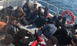 İzmir’de düzensiz göç operasyonu! 56 kişi yakalandı, 20 göçmen denizde kurtarıldı