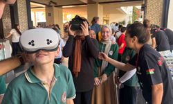 Karşıyaka’da bilim, kültür ve sanat şenliği başladı: 35 atölye ziyaretçileri bekliyor