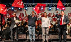 Bornova’da 9 Eylül coşkusu: Atatürk’ün sevdiği şarkılarla kutlandı