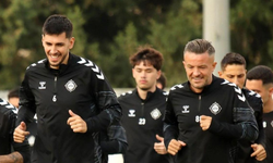Altay’dan kaptanlara veda: Özgür Özkaya ve Ceyhun Gülselam futbolu bıraktı