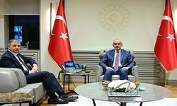 İzmir’in ulaşımı Ankara’da masaya yatırıldı