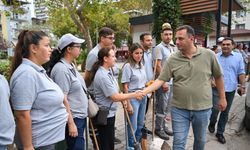 Bornova’da Dünya Temizlik Günü seferberliği: 360 personel sahaya indi