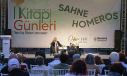 Aydınlanmanın dili Bornova'da konuşuldu: Hidayet Karakuş kitapseverlerle buluştu