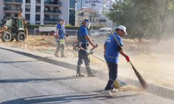 Buca Belediyesi'nden Yenigün Mahallesi’nde temizlik ve bakım seferberliği