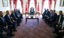 Dört büyük kulübün başkanı Erdoğan ile Dolmabahçe’de görüştü