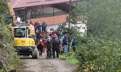 Trabzon’da heyelan: Toprak altında kalan 1 kişi hayatını kaybetti