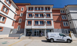 İzmir Büyükşehir Belediyesi’nden özel gereksinimli öğrencilere sıcak yemek desteği