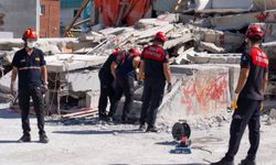 İzmir İtfaiyesi ağır arama kurtarmada güçleniyor: 110 personel eğitimde