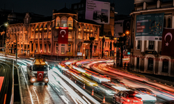 İzmir’de araç trafiği büyüyor: Araç sayısı 2 milyon 176 bini aştı!