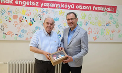 Kasapoğlu’ndan Burhan Özfatura için taziye mesajı: İzmir’e hizmetleriyle hatırlayacağız