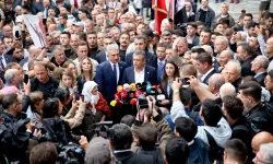 Özgür Özel'den 'Yeni Parti'nin adı değişecek mi?' sorusuna yanıt