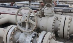 Petrol ithalatında düşüş, akaryakıt satışlarında artış