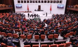 İzmir milletvekili Ümit Özlale’den fon mağdurları için kanun teklifi