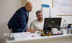 İzmir’de iş arayanlara yeni fırsat: 3 kişi aynı firmada işe başladı