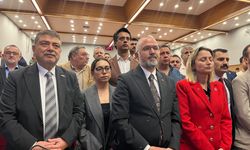 İzmir Büyükşehir Belediyesi meclisinde katılım krizi! Cumhur İttifakı’ndan YENİ Parti ve CHP’ye tepki