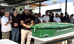 Atilla Taş’ın kızı Sezen Taş son yolculuğuna uğurlandı
