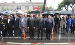 Bayındır’da 29 Ekim coşkusu yağmura rağmen başladı