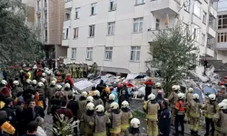 Maltepe’de 7 katlı binada çökme: Enkazdan 4 kişi sağ çıkarıldı