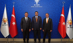 Eyyüp Kadir İnan'dan İzmir mesajı