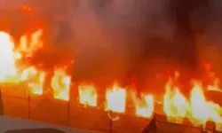 Alsancak’ta patlama: Eski vagonda yangın çıktı!
