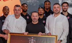Folkart’tan Karşıyaka Basketbol’a 50 milyon TL’lik destek!