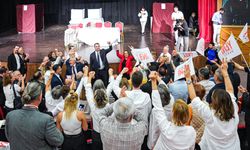 YENİ Parti İzmir’de kongre hareketliliği: Çağatay Güç 6 ilçede sandık başına gitti