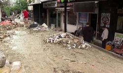 Bakan Bolat duyurdu: İstanbul’da selden etkilenen esnafa 80 milyon lira destek!