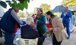 Güzelbahçe’de Yaşlılar Günü’nde huzurevi ziyareti