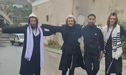 İzmir'de bir garip Yahudi kutlaması! Netanyahu'nun yenilgisini dans ederek karşıladılar!