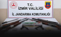 Ödemiş'te bir evden 42 ruhsatsız silah çıktı!