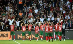 İzmir’de cumartesi mesaisi: Altay telafi, Karşıyaka galibiyet serisi peşinde!