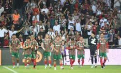 Karşıyaka'nın yüzü Zafer Uysal'la güldü! Kaf-Kaf 3'te 3 yaptı